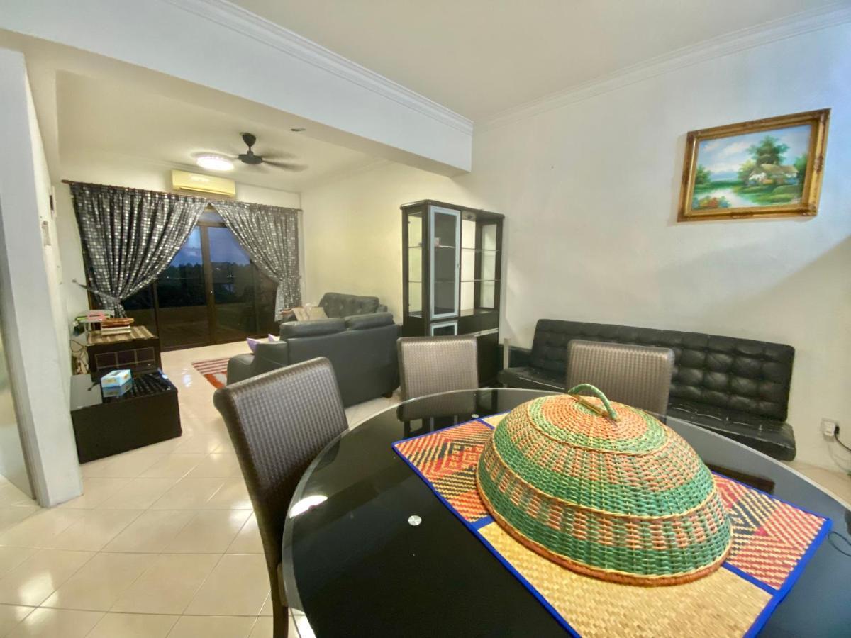Apartamento Marina Cove, Lumut Exterior foto